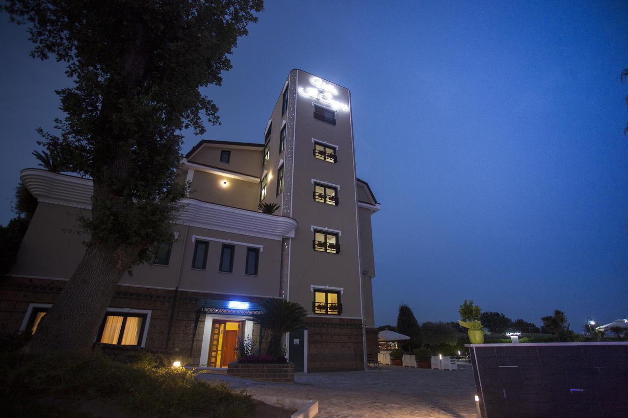 Hotel Ristorante Europa Venticano Kültér fotó